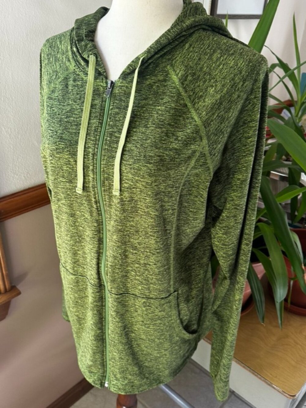 Patagonia Seabrook Lightweight Hoodie, Women's L, NWOT